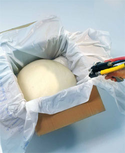 Universal foam packaging from storopack